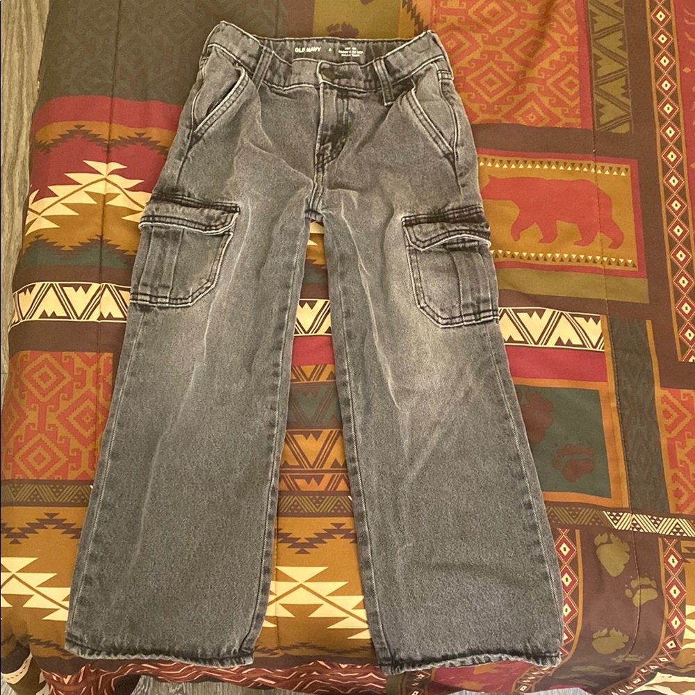 Old Navy Dark Gray High Rise Baggy wide leg Cargo Jeans.